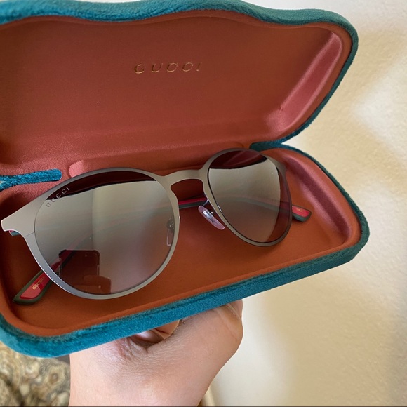 Authentic Gucci 52 mm retro round sunglasses - Picture 9 of 14